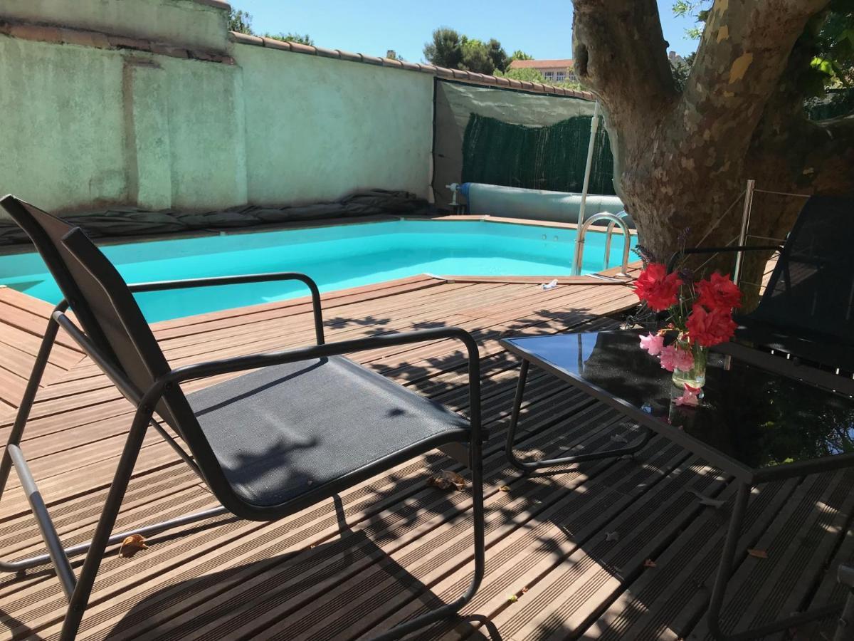 Chambre climatisée avec sdb privée dans une villa avec piscine privée Marseille Extérieur photo